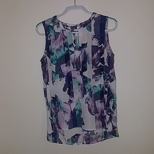 Keyhole tanktop